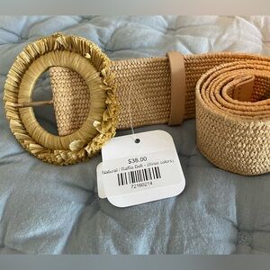 Women’s tan raffia belt NWT